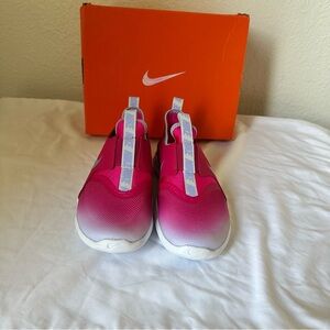 New girls pink Nikes  size 2.5